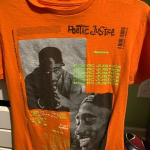 women’s xs tupac shirt